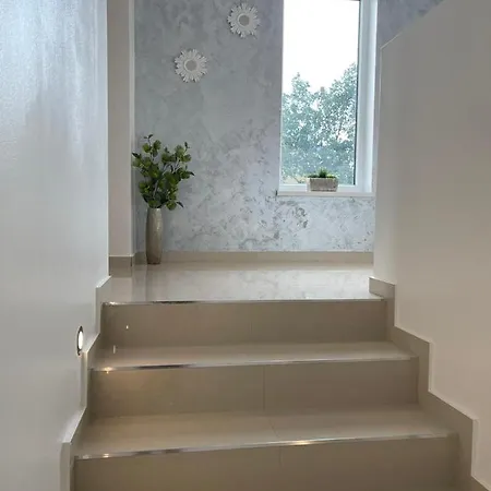 Villa Family House Seamare III