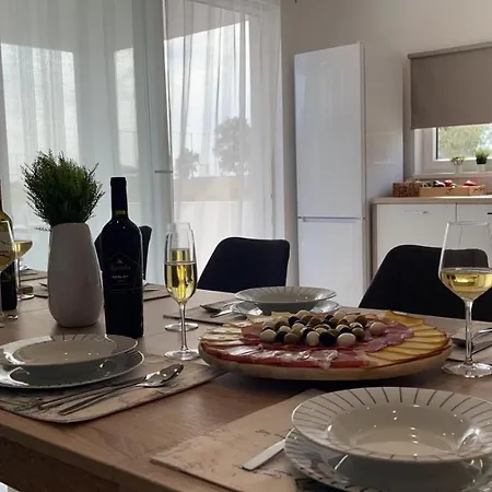 Family House Seamare III *